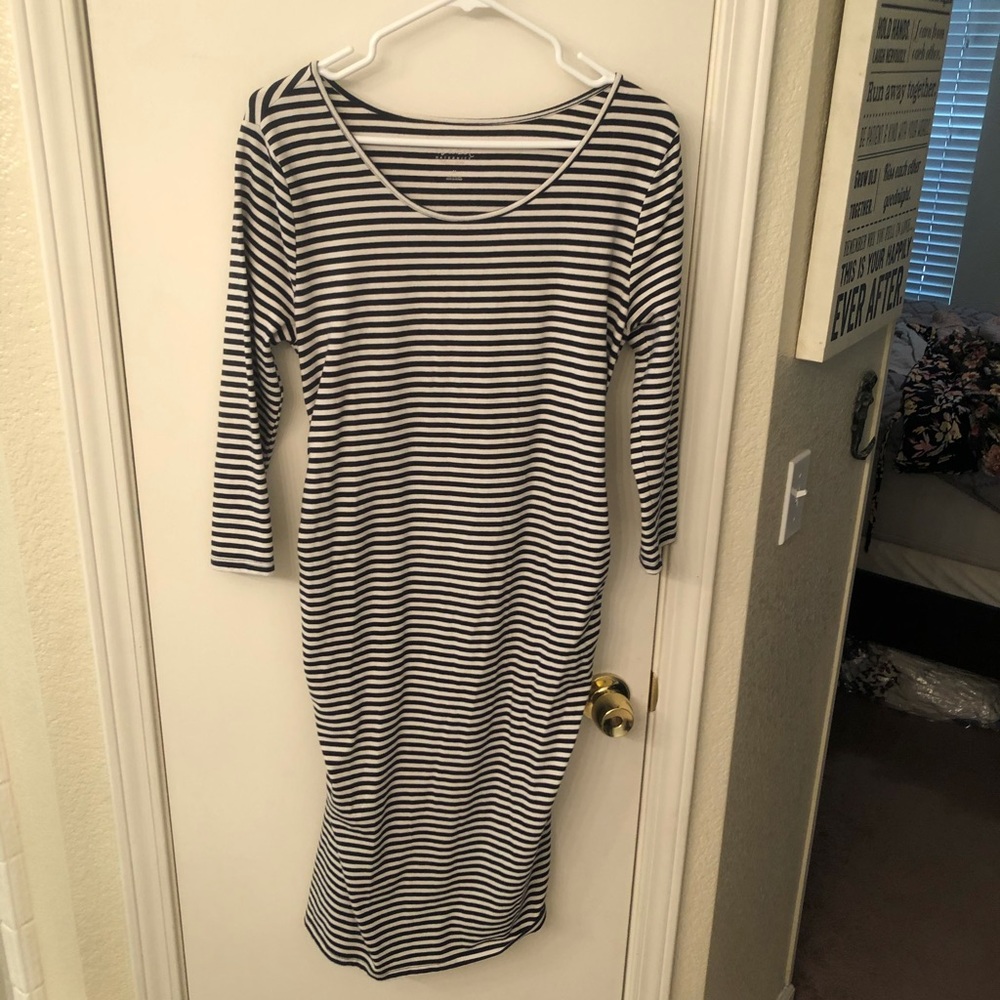 Maternity dress
